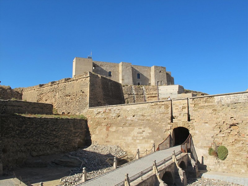 Castillo de la Suda