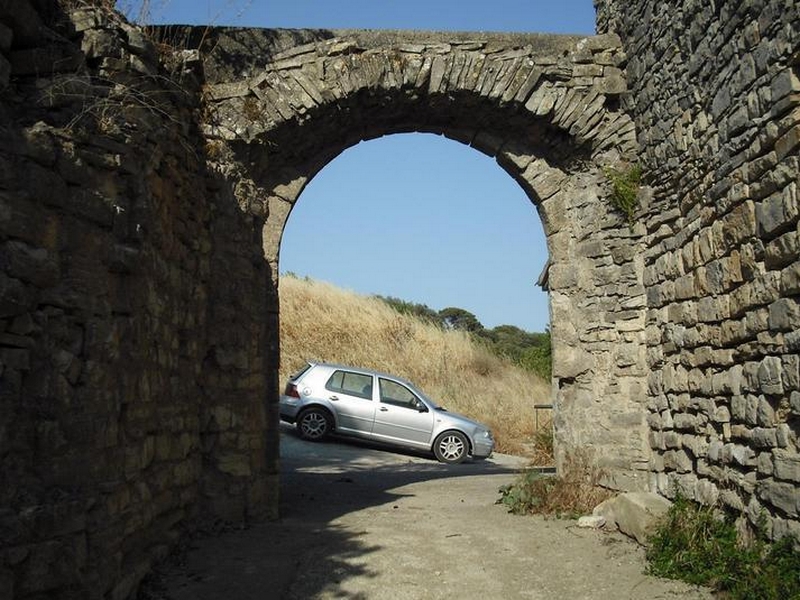 Muralla urbana de Cabestany