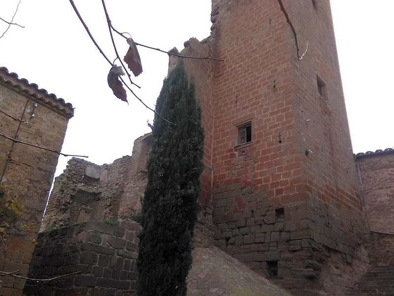 Castillo de Montfalcó d'Ossó