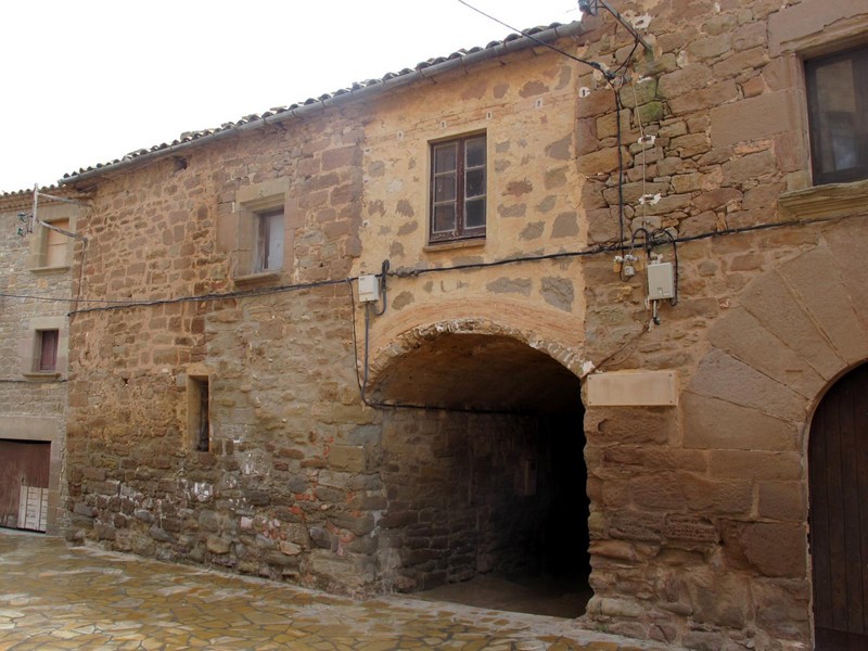 Muralla urbana de L'Aranyó