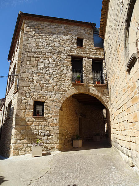 Muralla urbana de Rocallaura