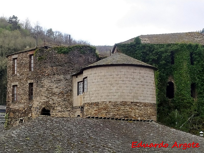 Castillo de Navia