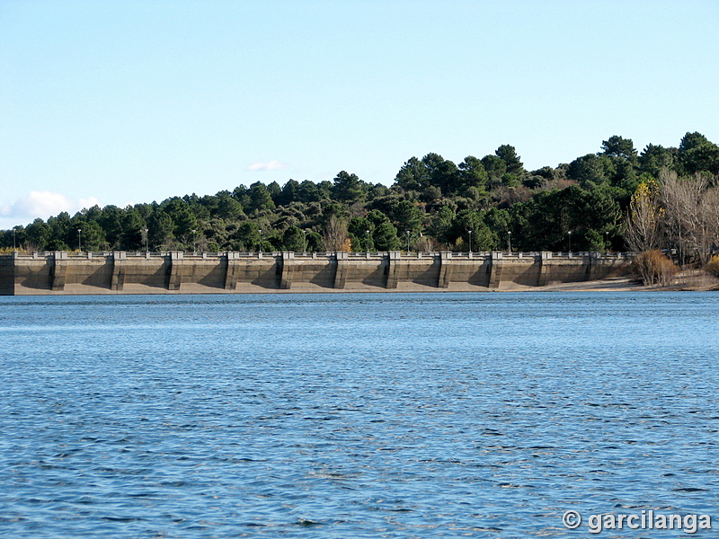 Embalse La Jarosa