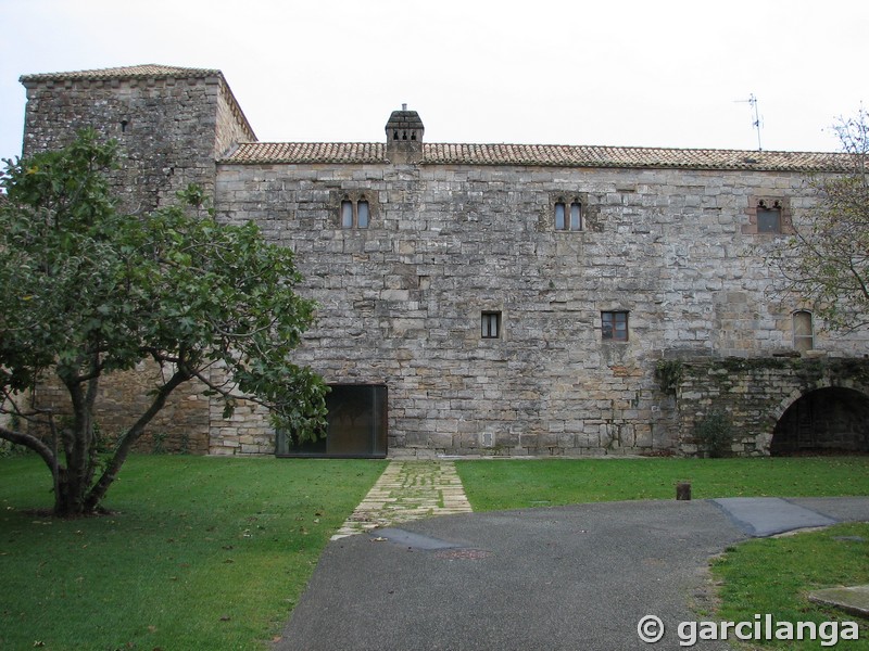 Castillo palacio de Arazuri