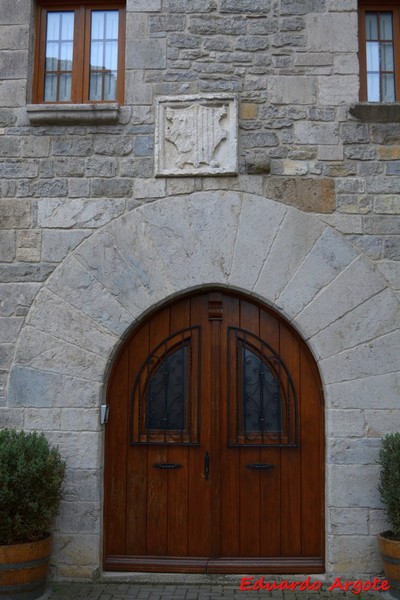 Casa Loperena y Casa Escolar