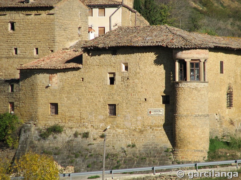 Palacio de Echarren de Guirguillano