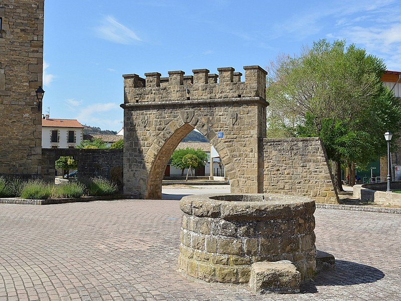 Puerta de Obanos