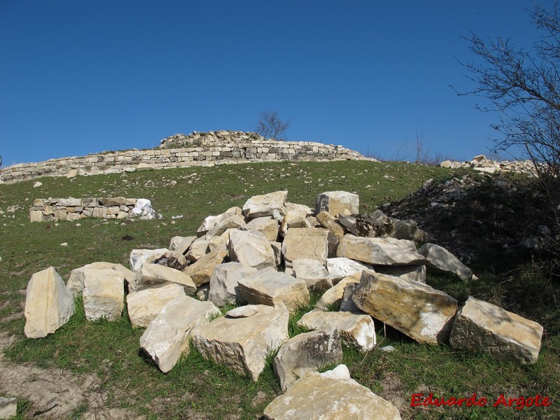 Castillo de Garaño