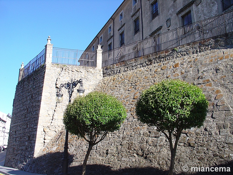 Muralla urbana de Béjar