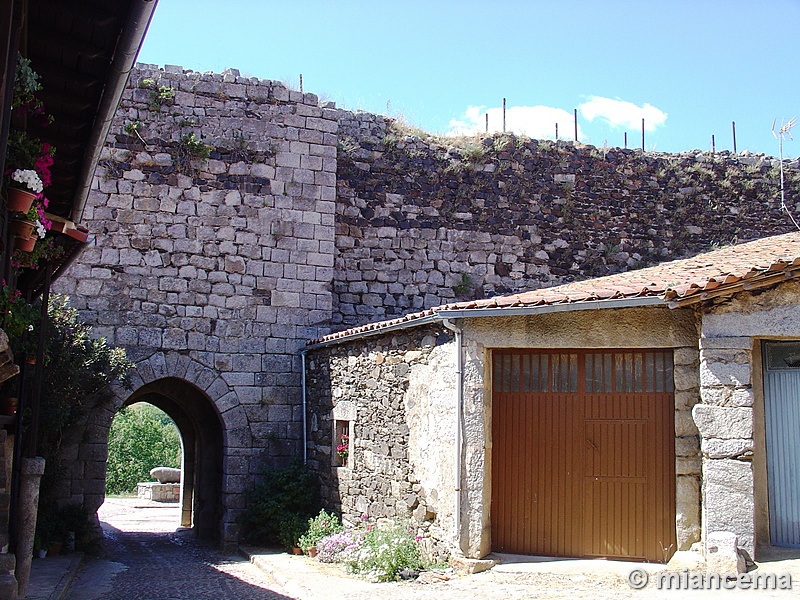 Puerta de la Villa