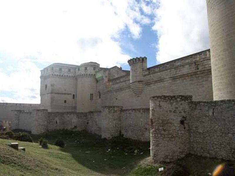 Castillo de los Duques de Alburquerque