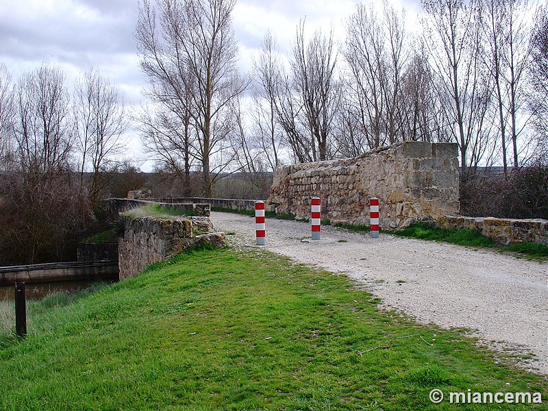 Puente fortificado de Gormaz