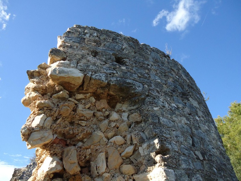 Castillo de Montoliu