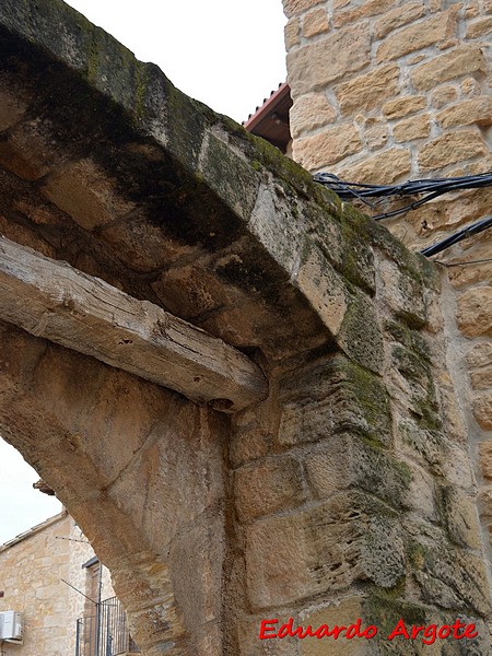 Portal de Valderobres