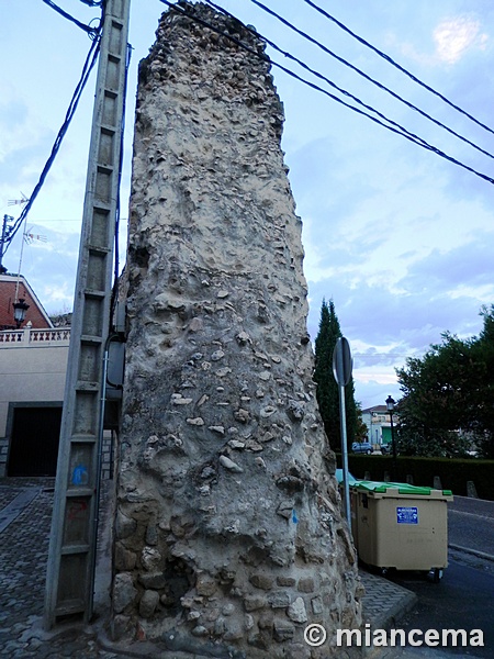 Muralla urbana de Escalona