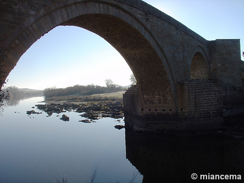 Puente del Arzobispo