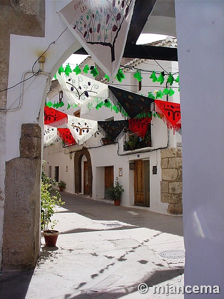 Muralla urbana de Requena