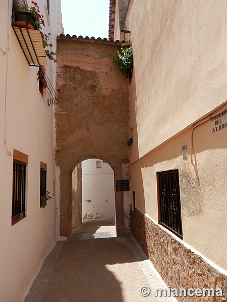 Muralla urbana de Requena