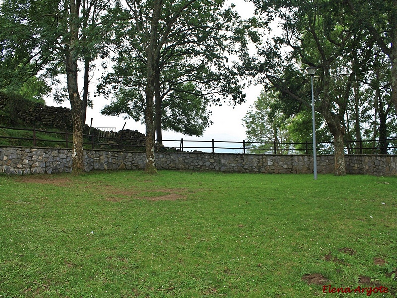 Ermita y coso taurino de la Trinidad