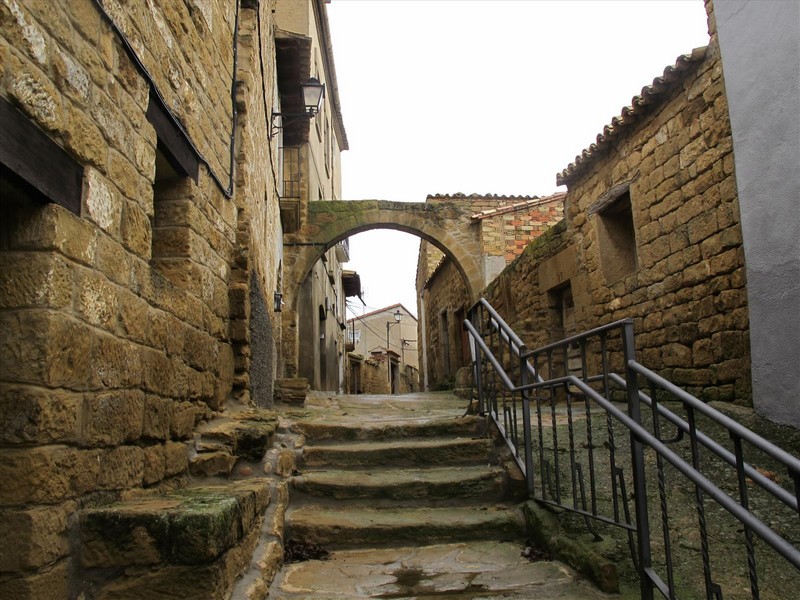 Muralla urbana de Farasdués