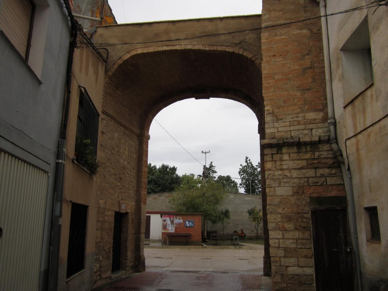 Muralla urbana de Longares