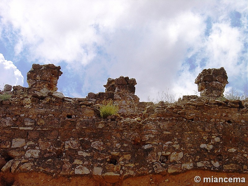 Castillo de Sisamón